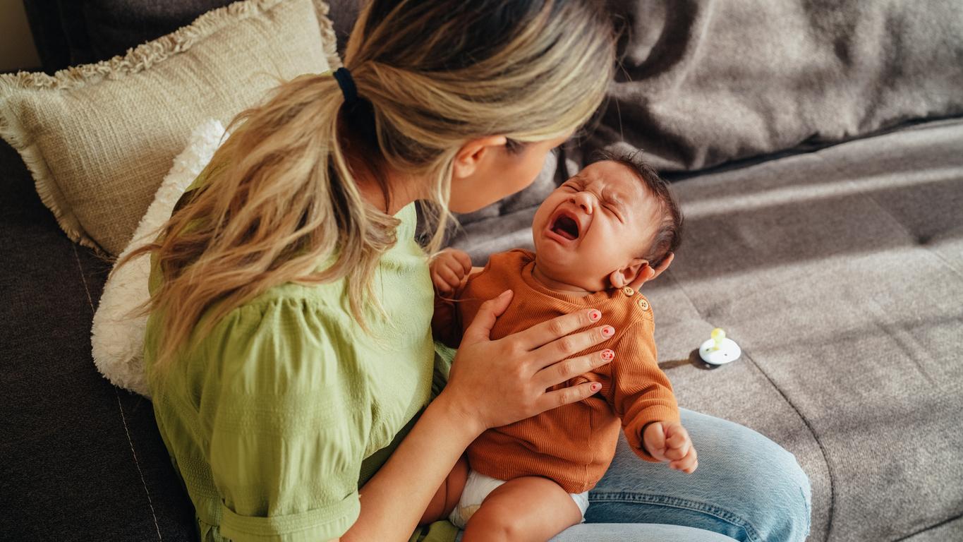pleurs de bébé